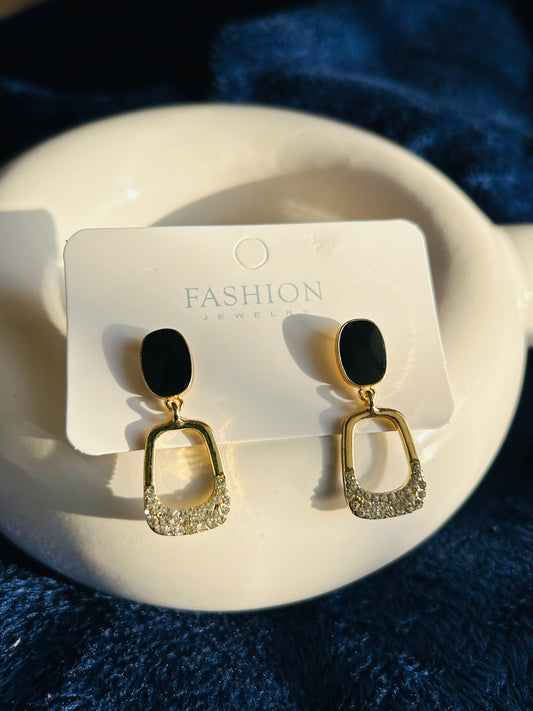 Korean premium anti tarnish earrings (black)